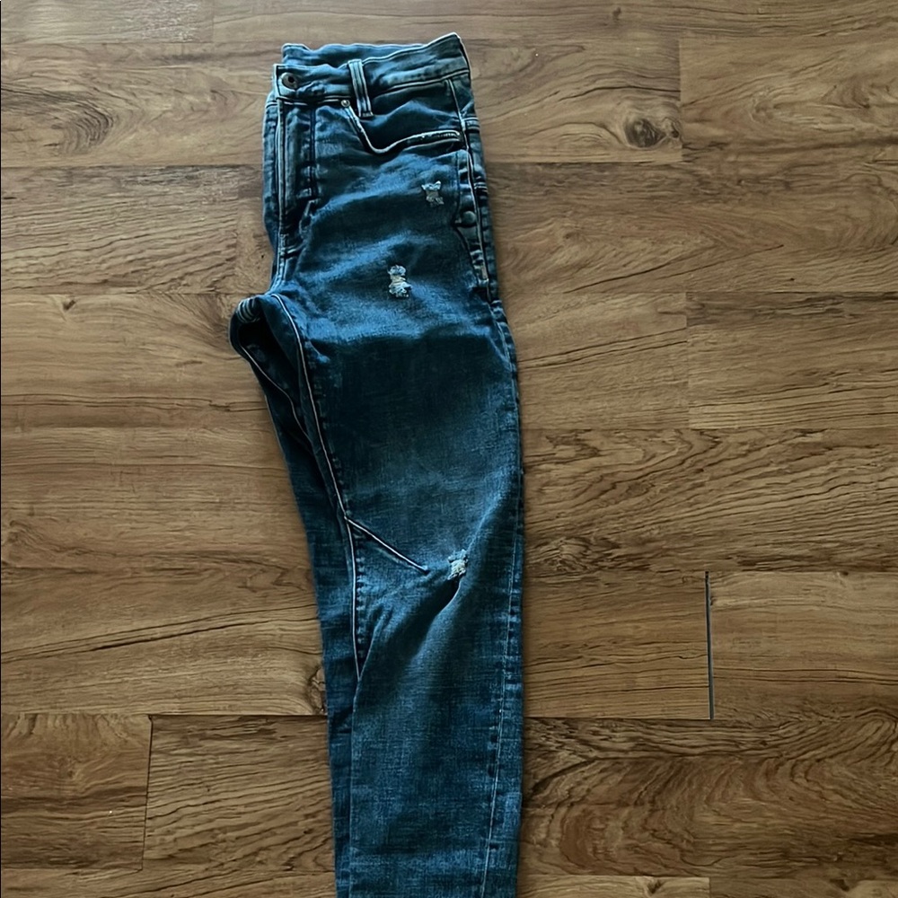 Men's Blue Distressed Jeans